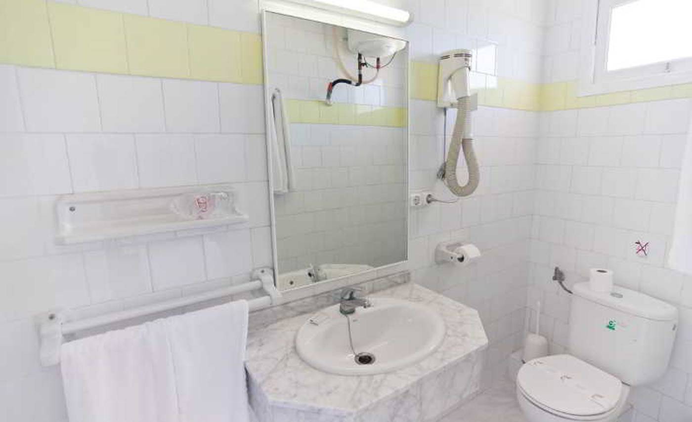 Cala-Bona---Mar-Blava-Room-18