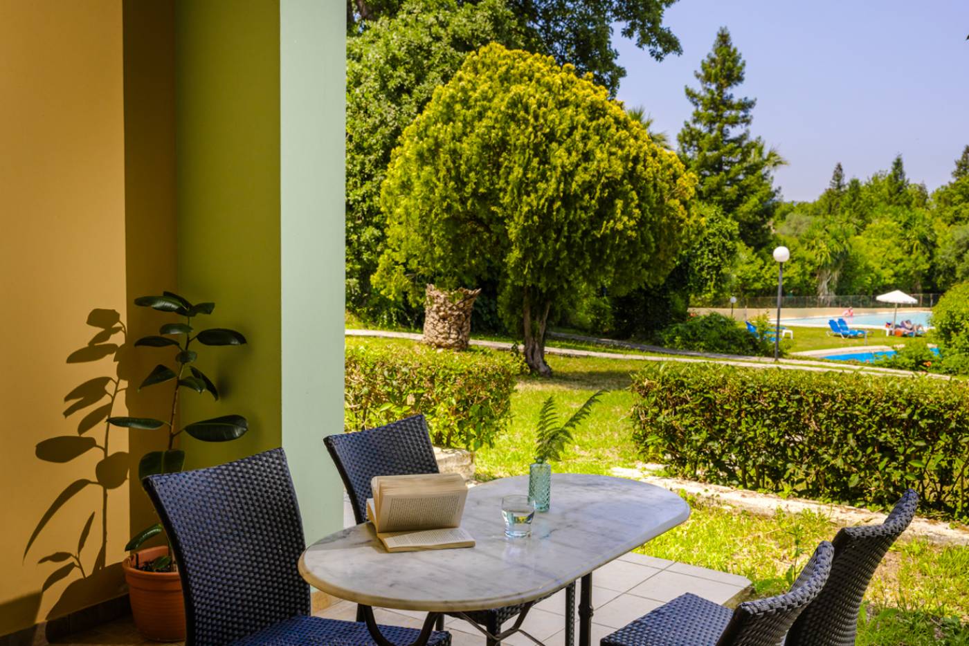 Century-Resort-Apartments-Room-23