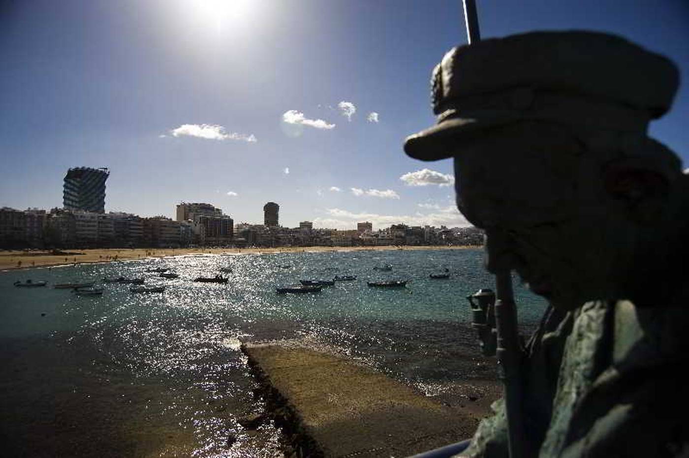 Hotel-Puerto-Canteras-General-view-23