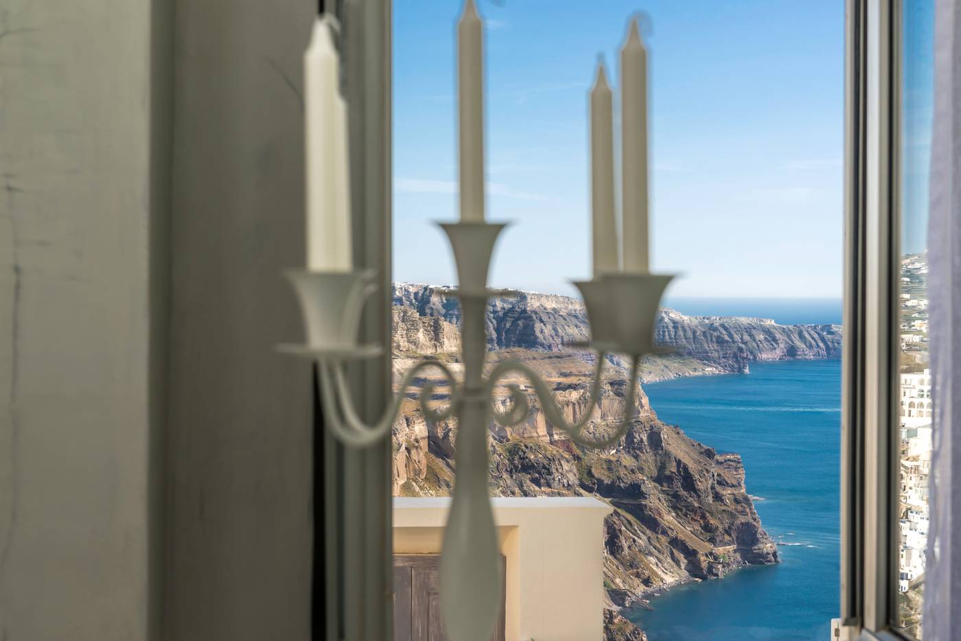 Mythical-Blue-Luxury-Suites-Room-49