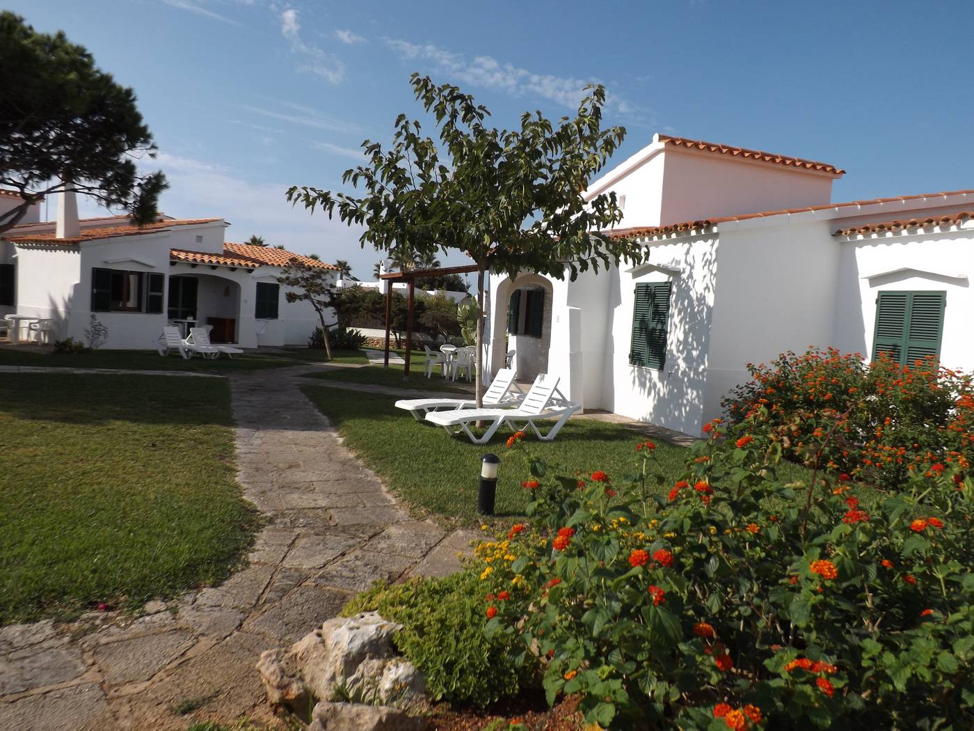 Nure-Cel-Blau-Room-15