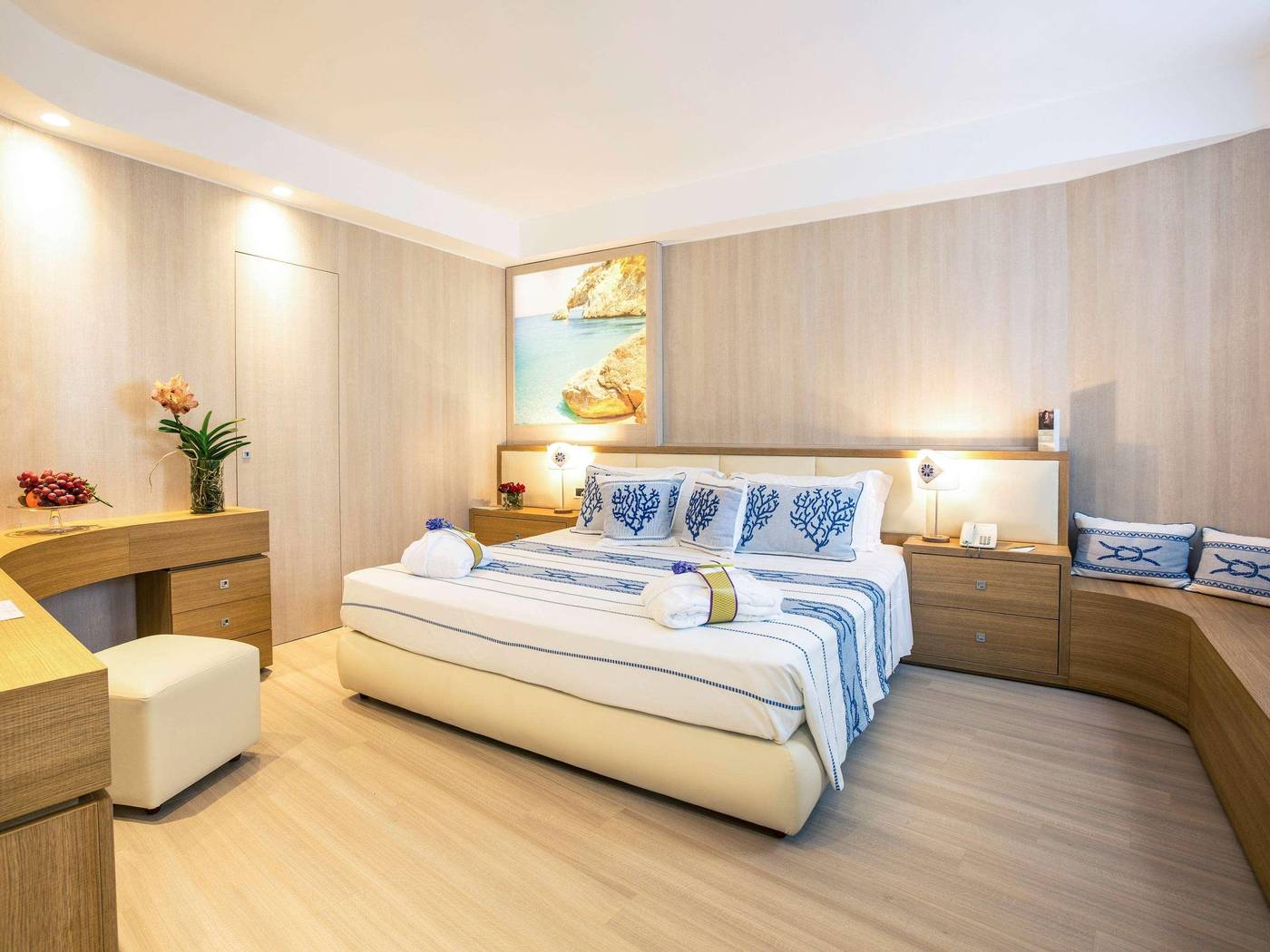 Mercure-Olbia-Room-5