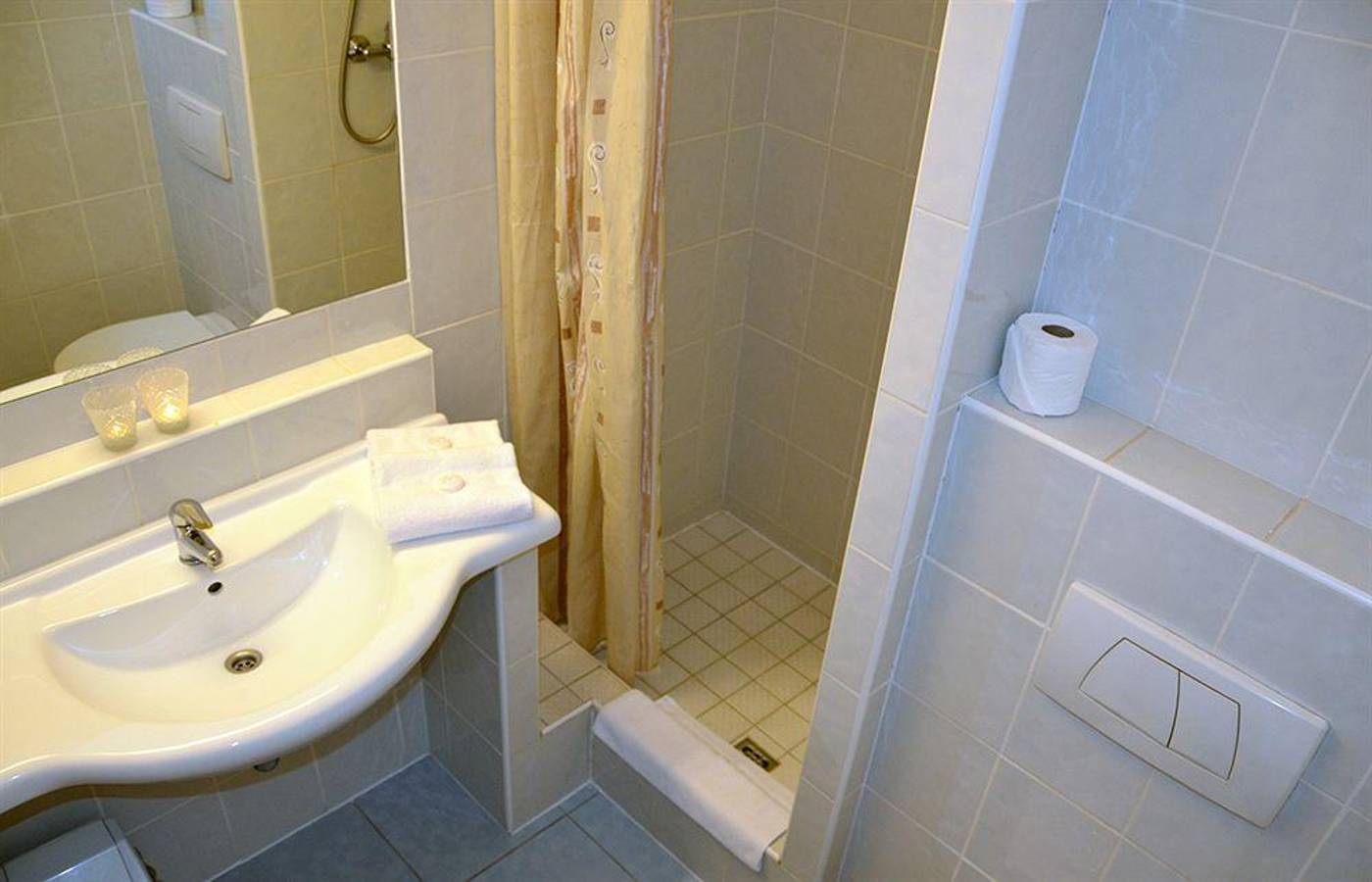 Austria-Suites-General-view-10