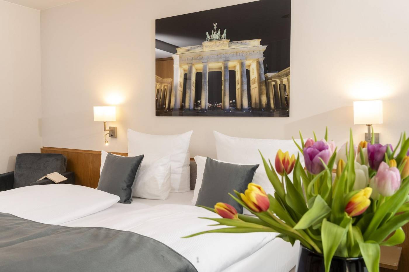 Hotel-Aquino-Berlin-Room-23