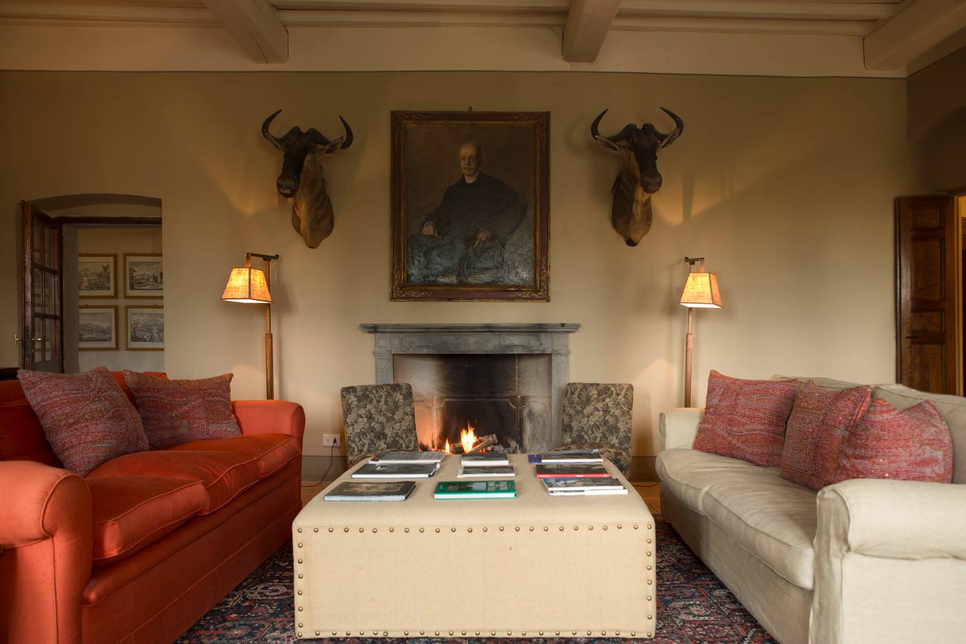 Castello-di-Fonterutoli-Lobby-11