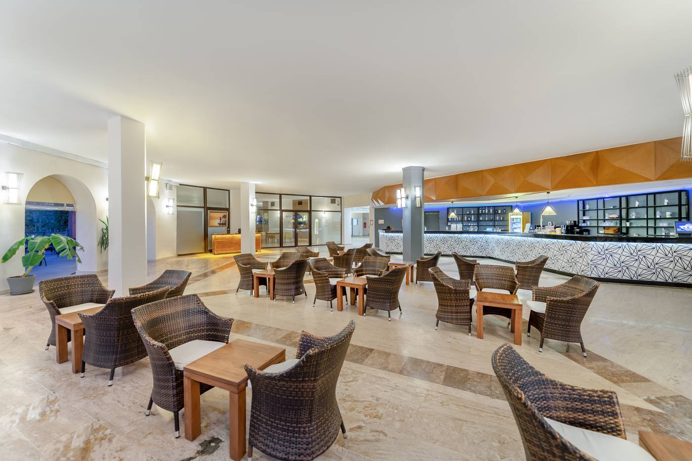 Marmaris-Bay-Resort---Adults-Only-Bar-48