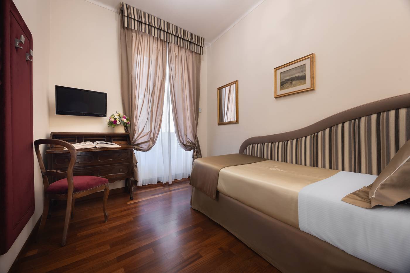 Hotel-Forum-Rome-Room-36