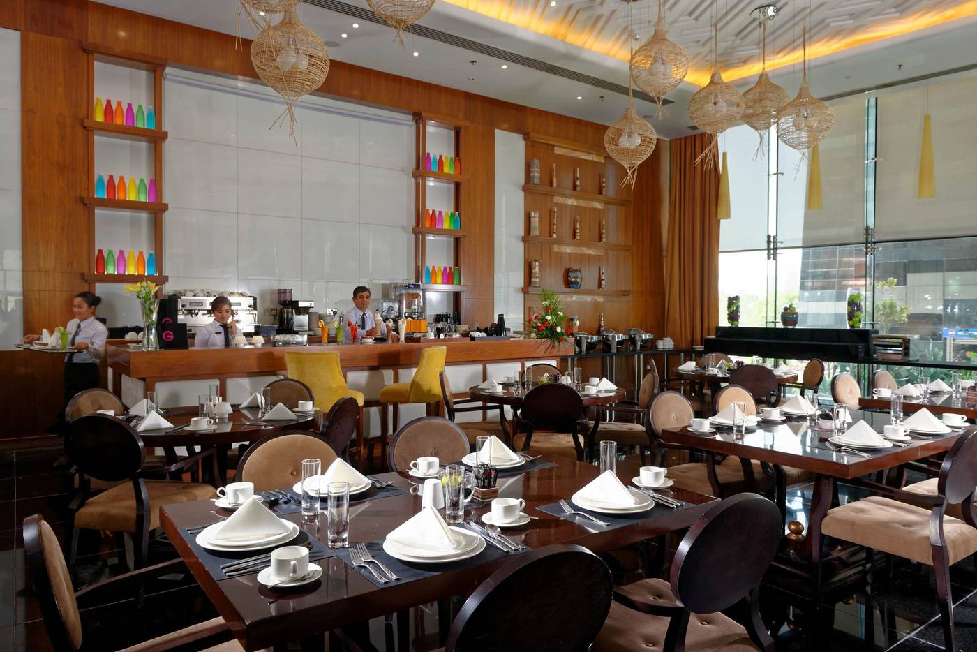 Fraser-Suites-Doha-Bar-30