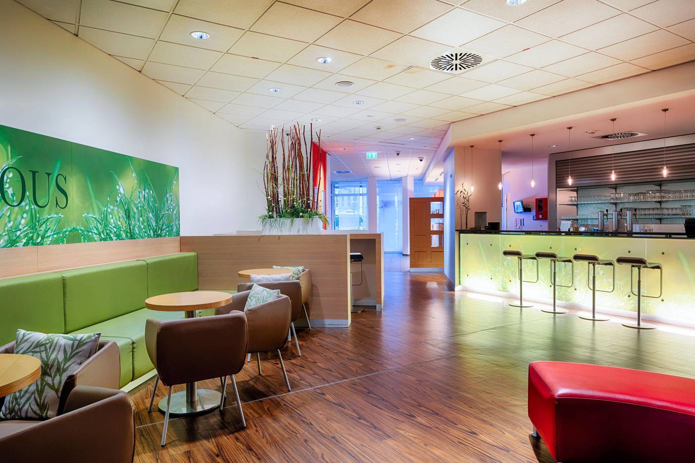 B-B-Bonn-City-Lobby-15