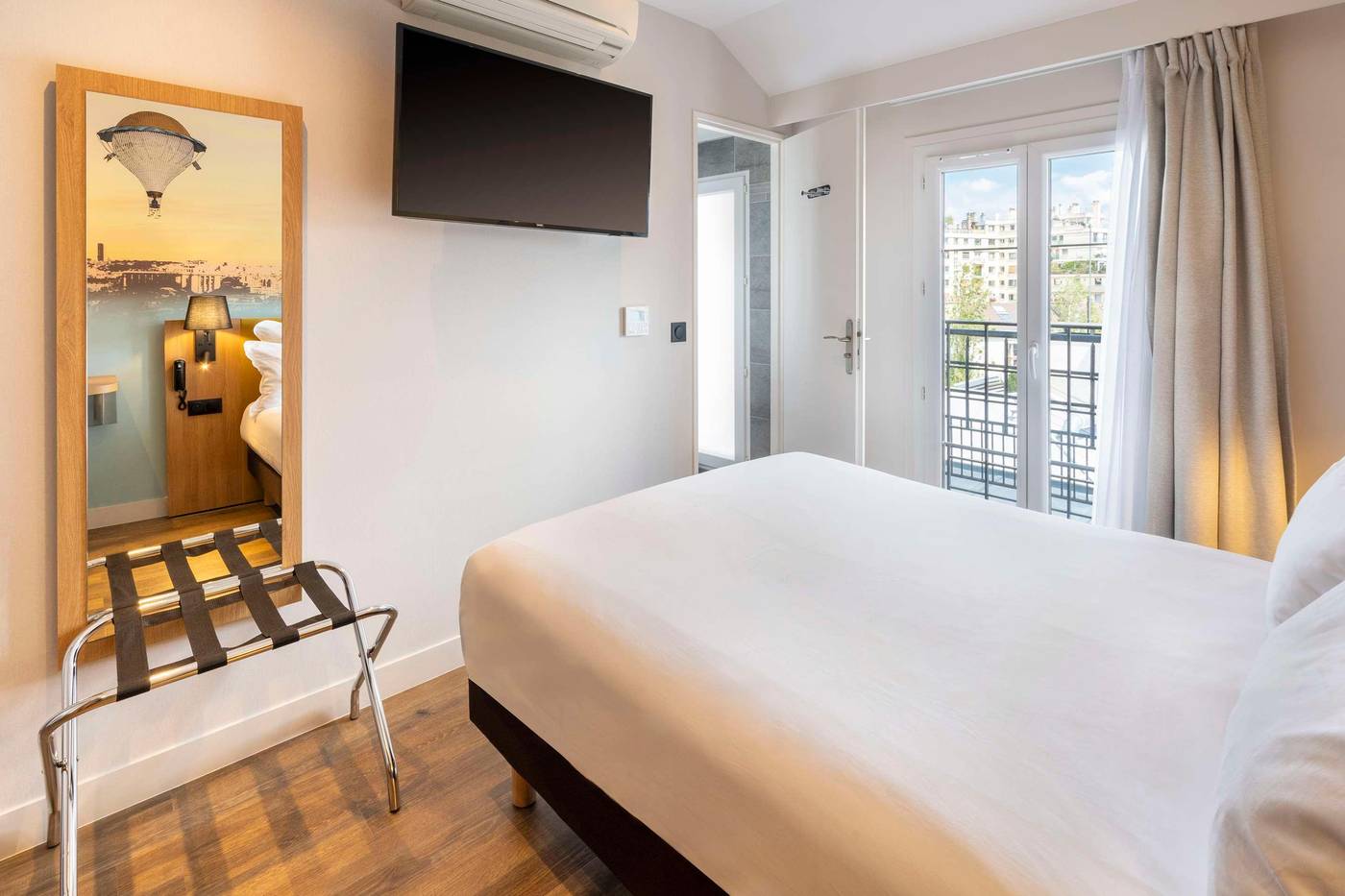 Qualys-Hotel-Apolonia-Mouffetard-Paris-5-Room-4