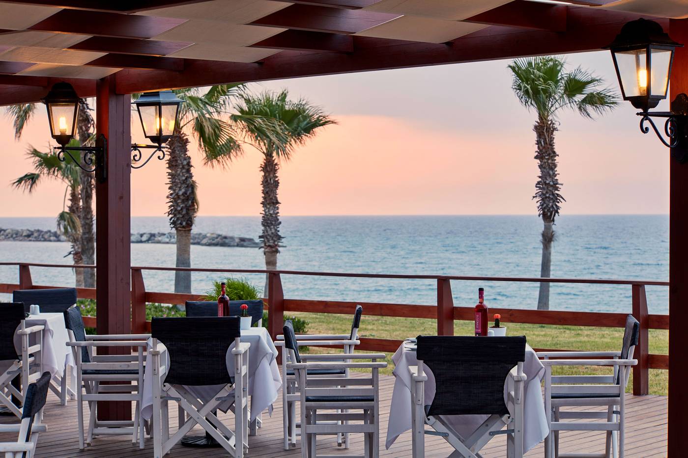 Aegean-Breeze-Resort-Restaurant-35