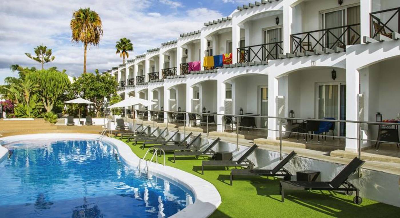 Vista Bonita - Gay Only Resort