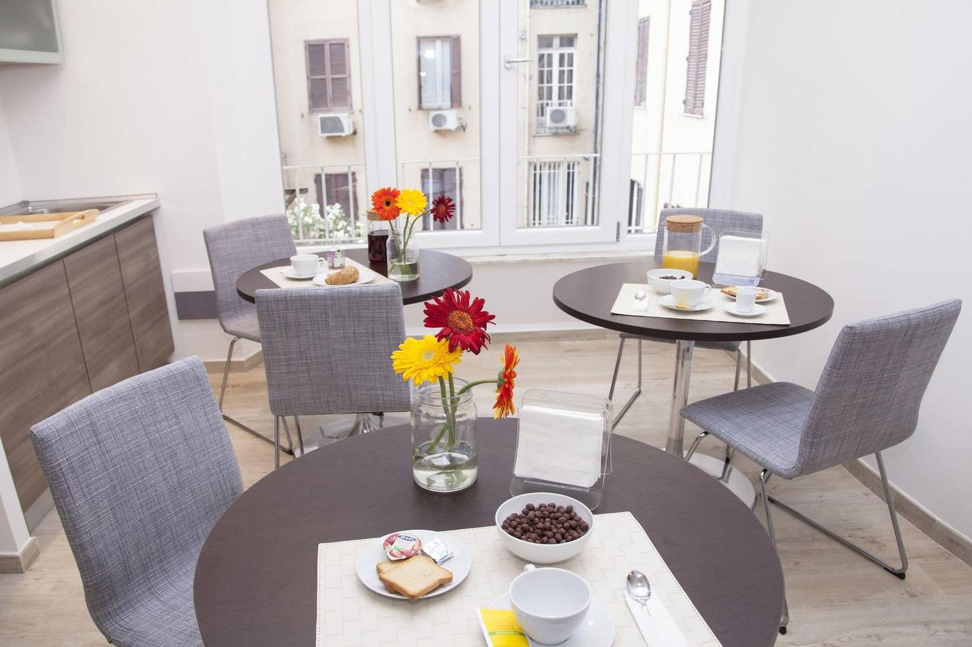 Maison-Maneli-Luxury-B-B-Room-1