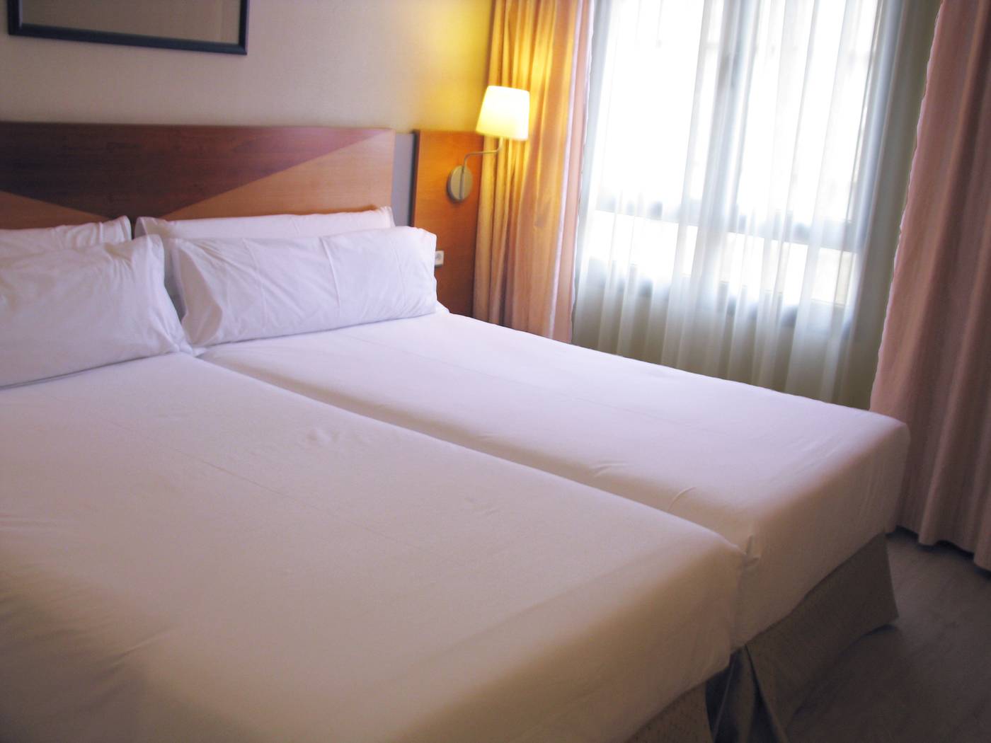 Oca Villa de Aviles-Spain-AVILES-Room-10