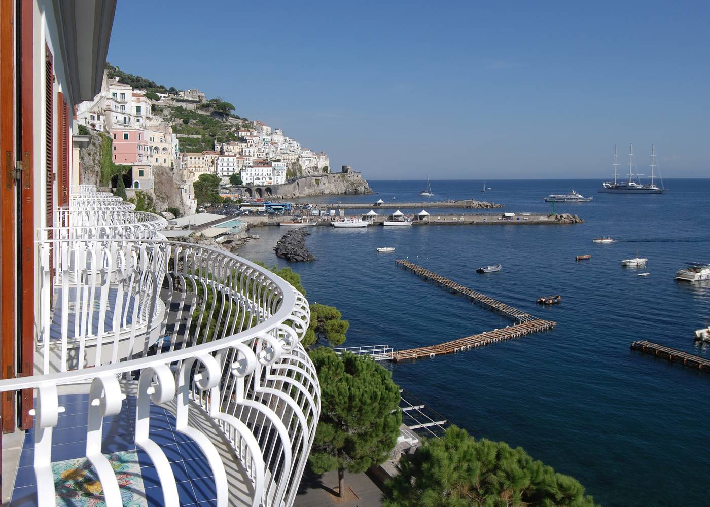 La Bussola-Italy-Amalfi-Room-10