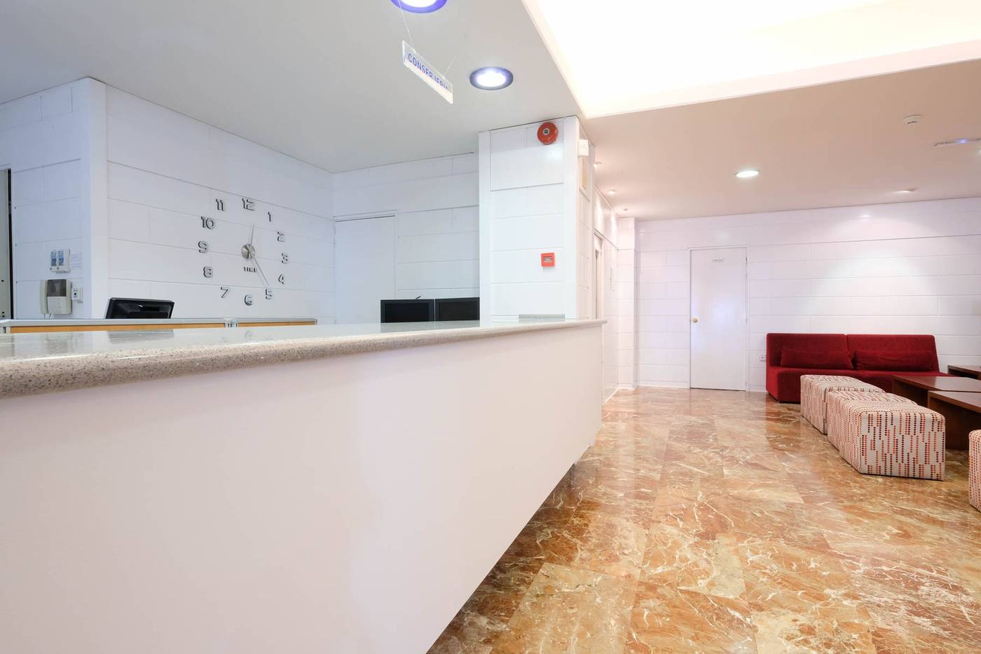 Azuline-Hotel-Bergantin-Lobby-56