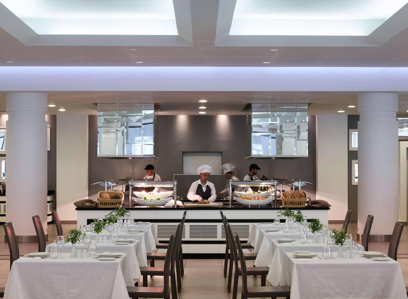 Princess-Andriana-Resort---Spa-Restaurant-52