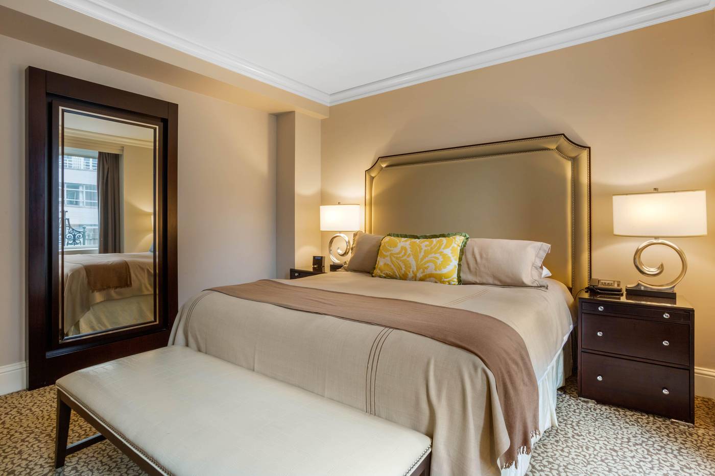 Omni-Berkshire-Place-Room-25