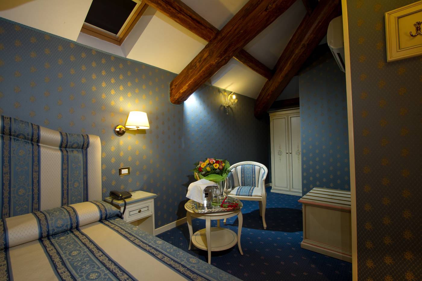 Hotel-Conterie-Room-25