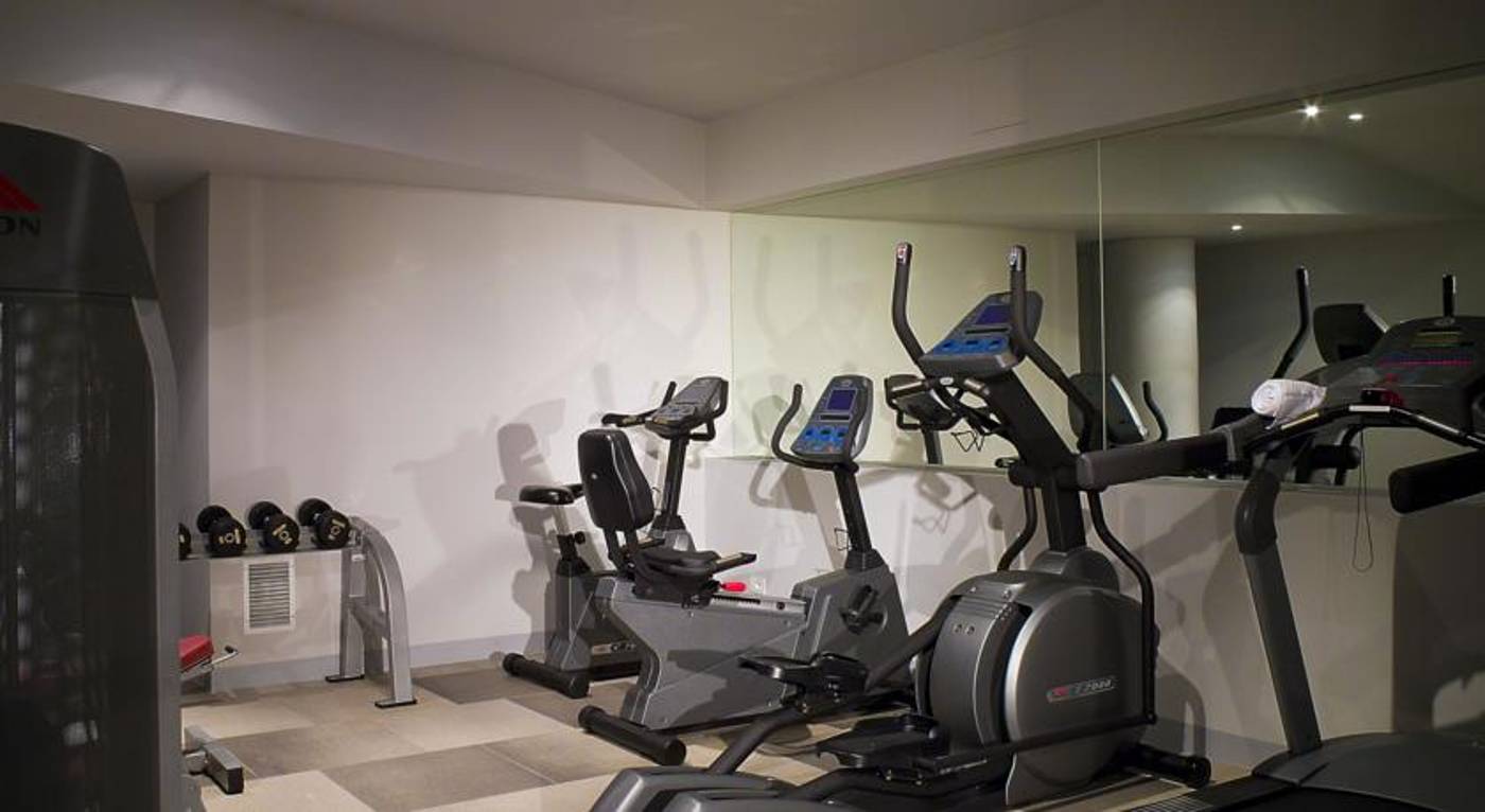 Black-Sports-and-Entertainment-18