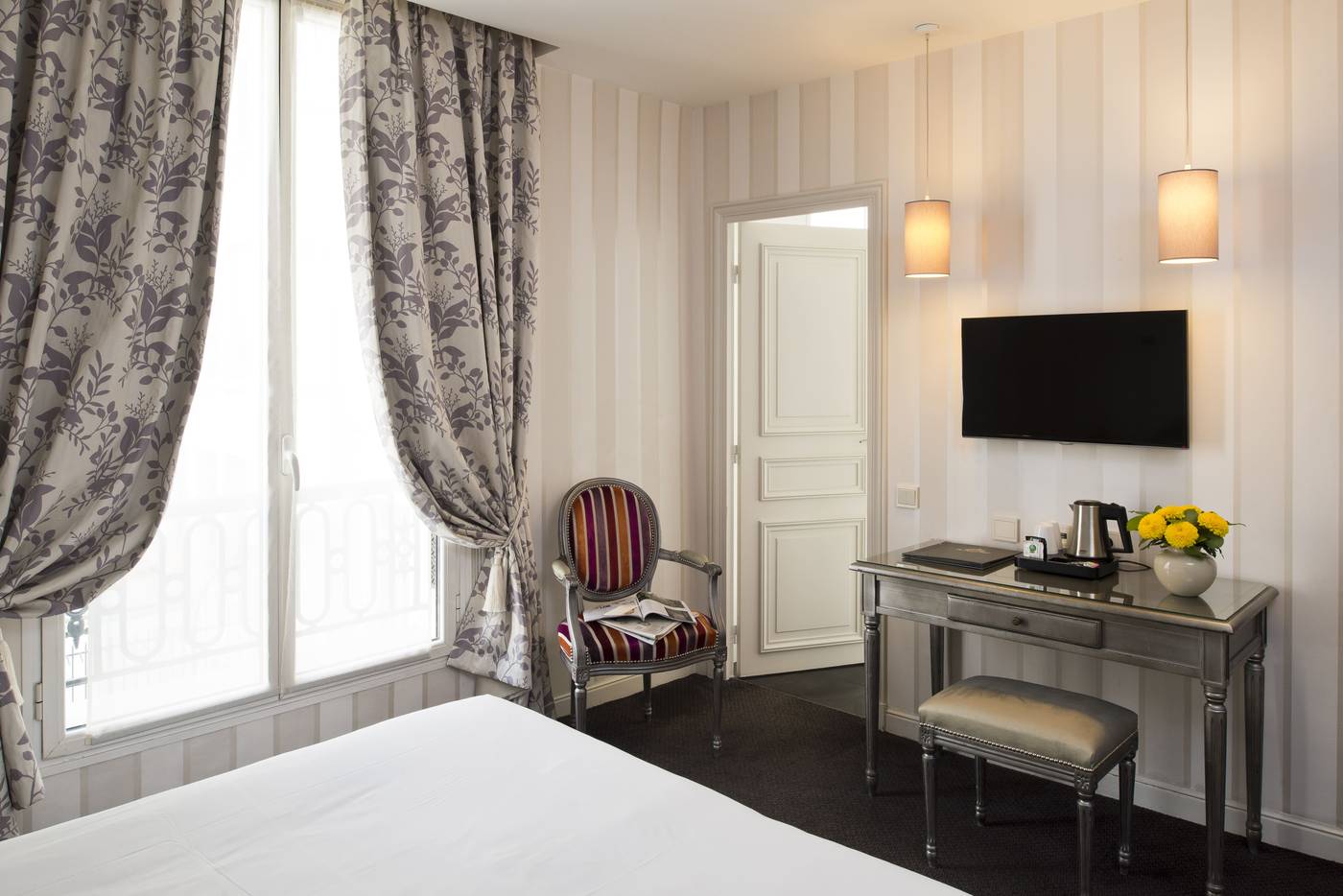 Hotel-Saint-Petersbourg-Opera---Spa-Room-15