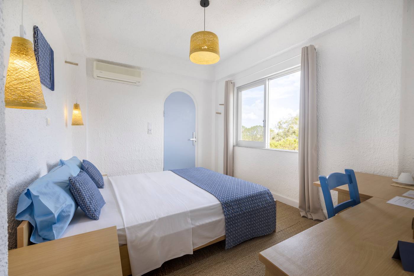 Lassion-Golden-Bay-Room-18