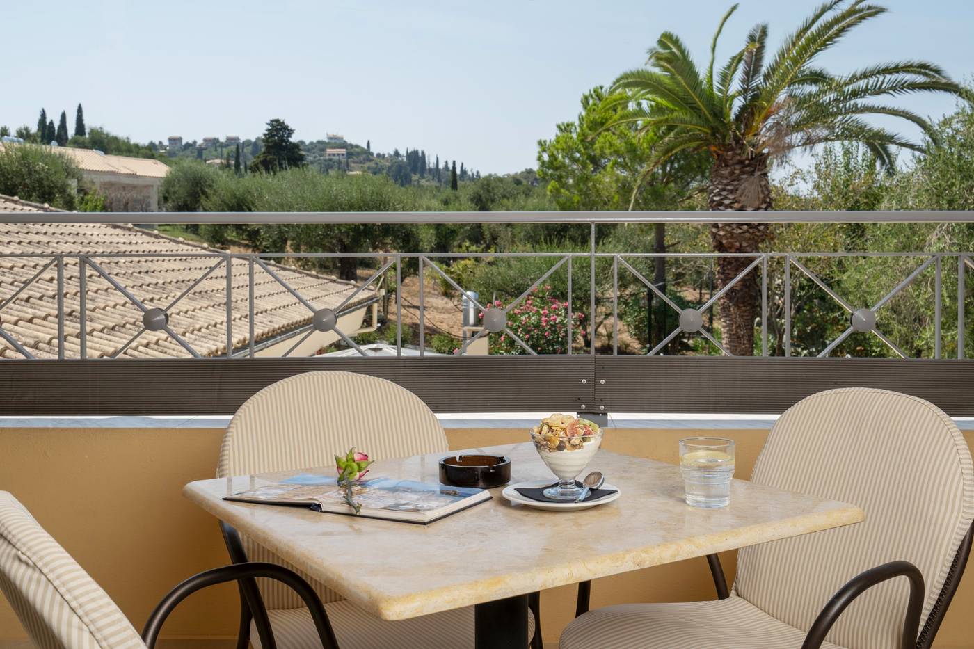 Debono-Hotel-Room-15