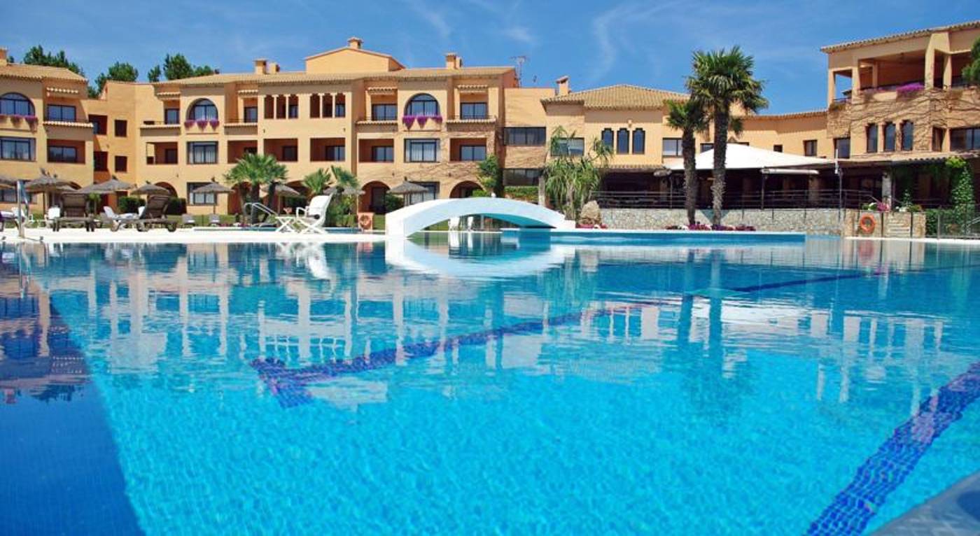 La Costa Hotel Golf & Beach Resort