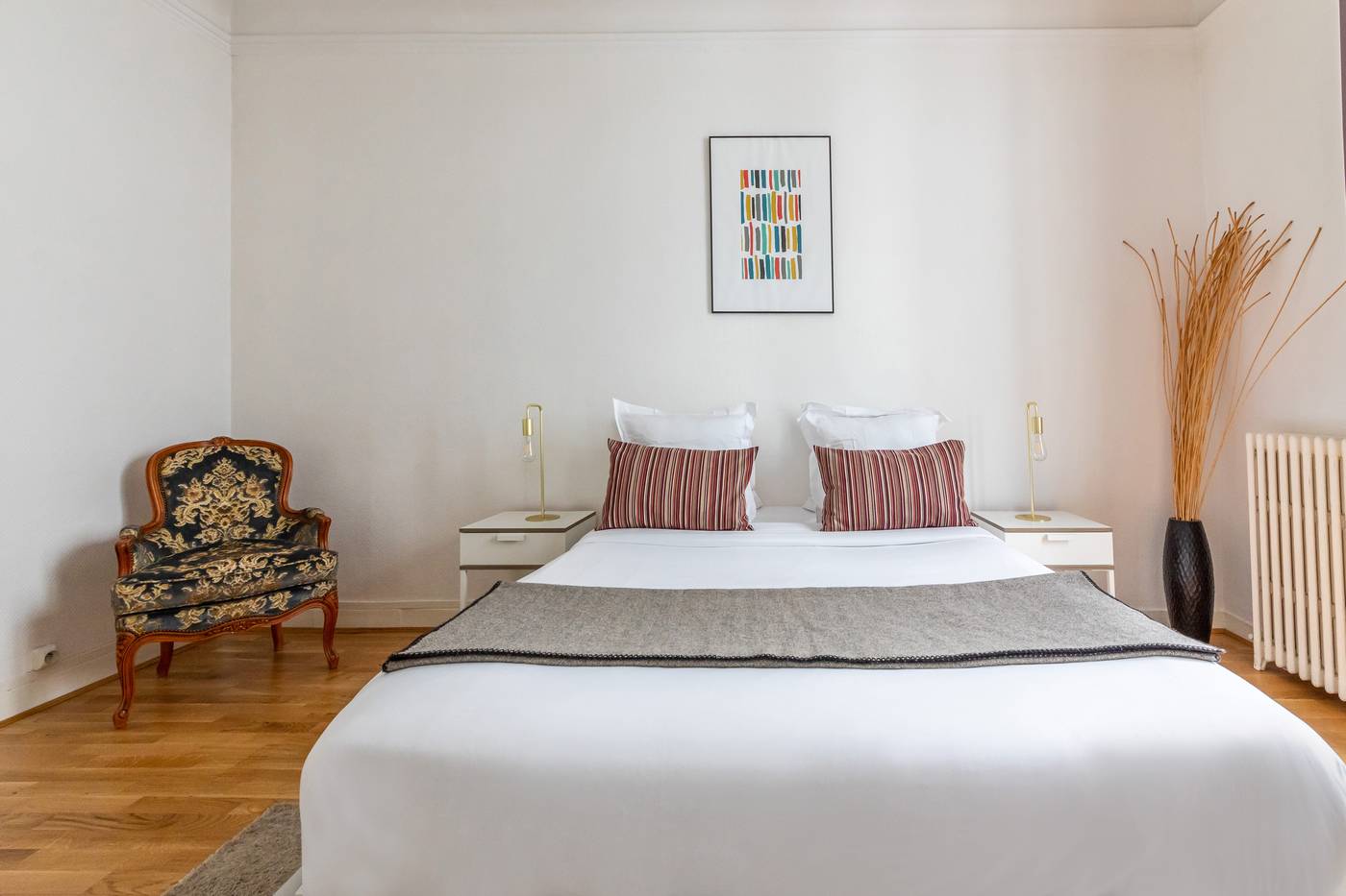 Residence-Bergere---Apartments-Room-46