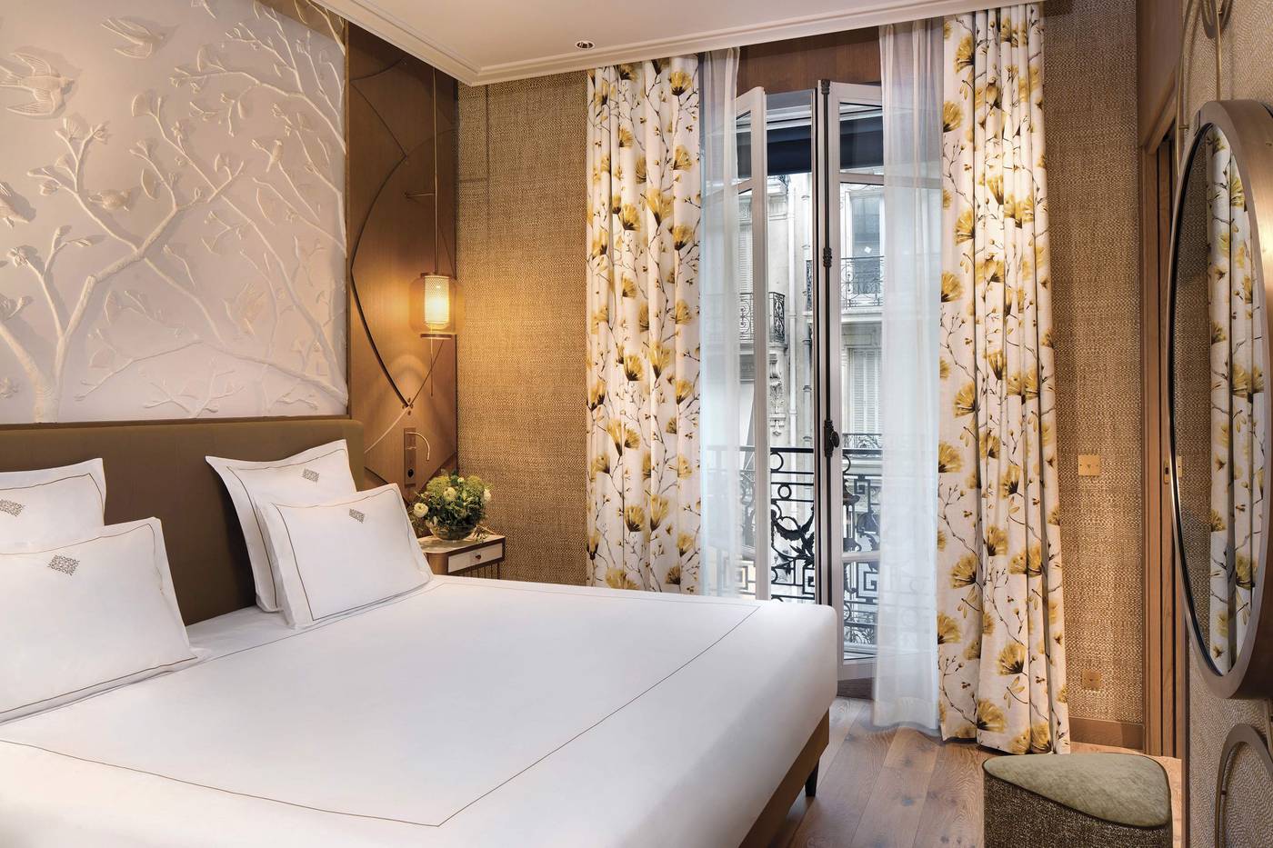 La-Demeure-Montaigne-Room-36