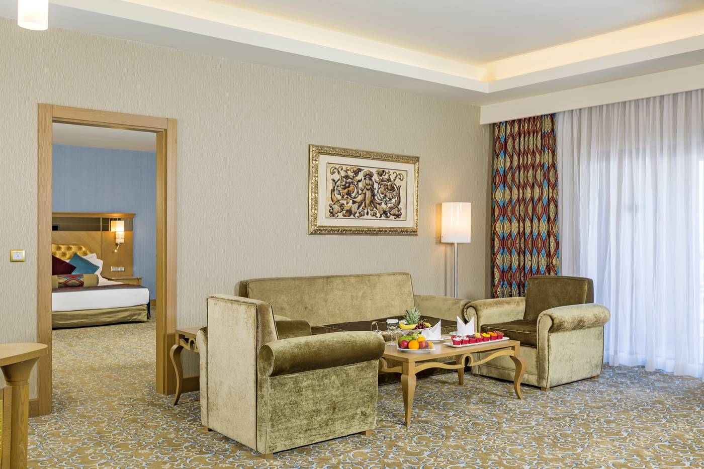 Royal-Holiday-Palace-Room-34