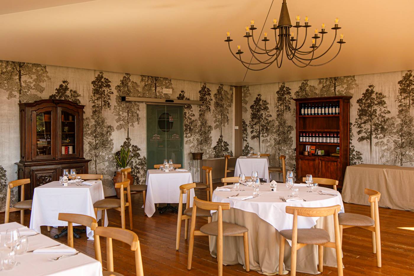 Tenuta di Artimino Melia Collection