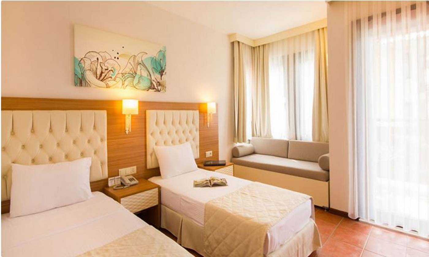 Sundia-By-Liberty-Suncity-Room-26