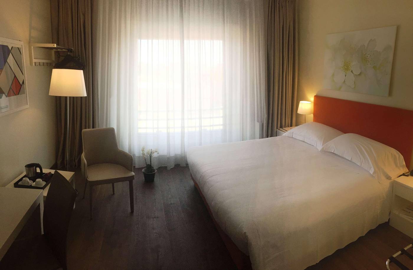 Hotel-Blaise---Francis-Room-35