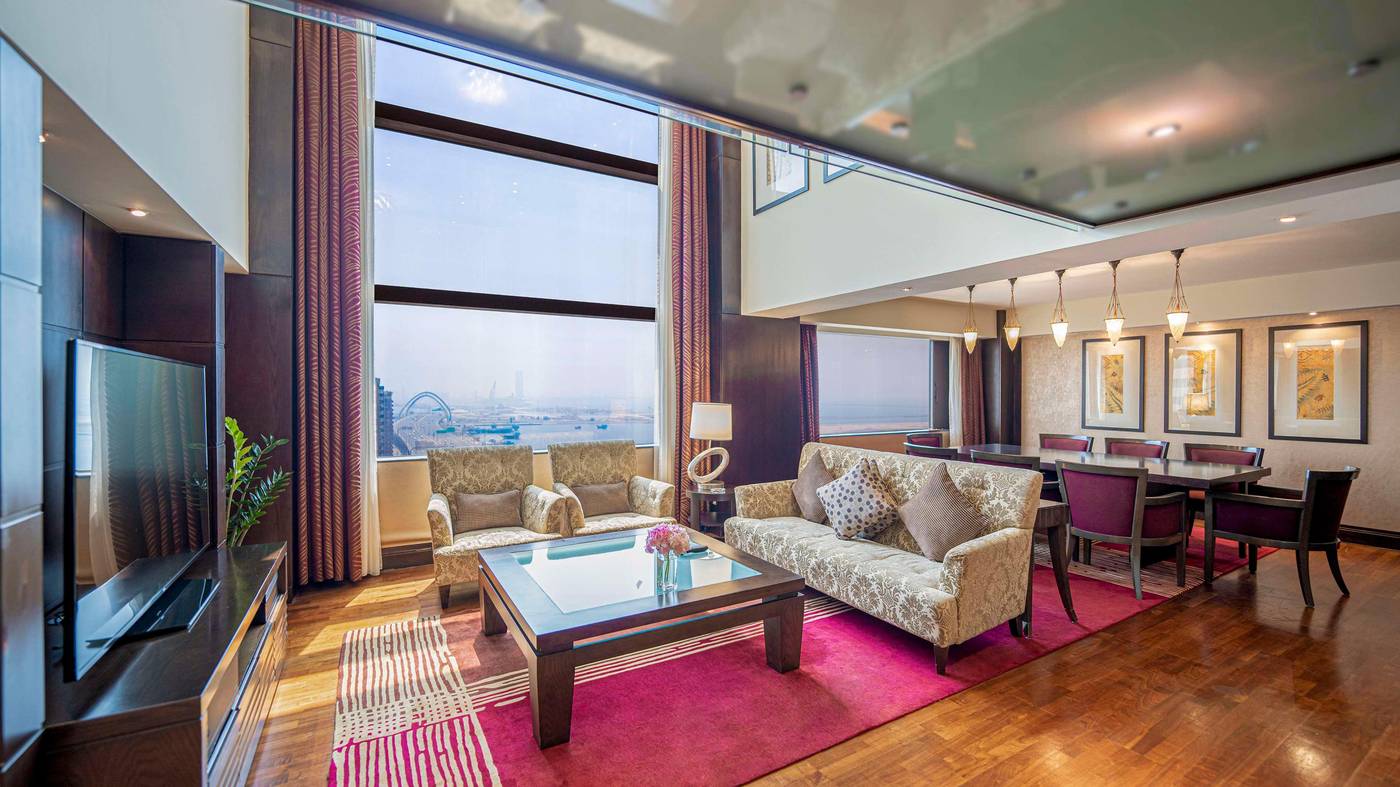 Hyatt-Regency-Dubai-Room-25