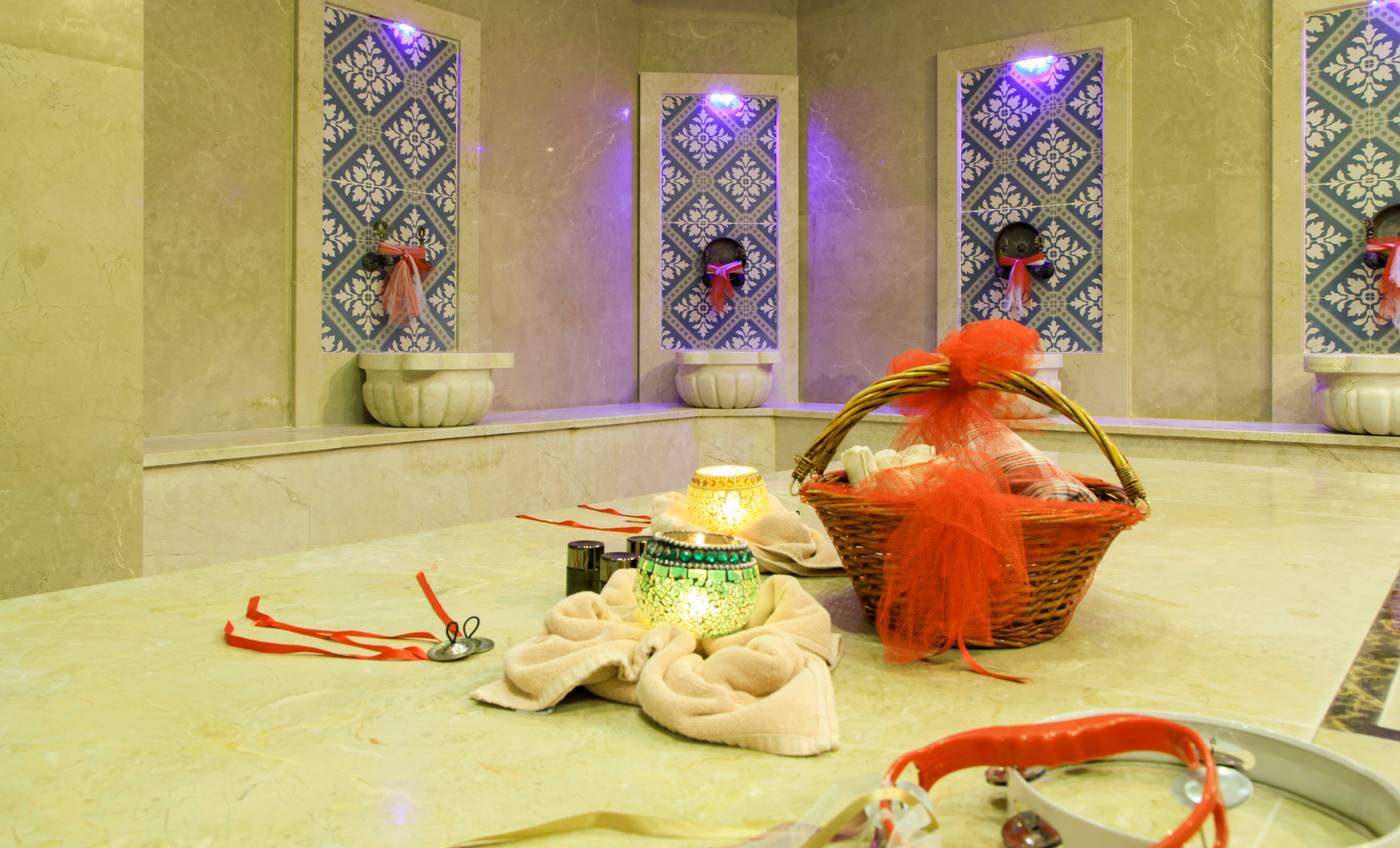 Azka-Otel-Sports-and-Entertainment-75