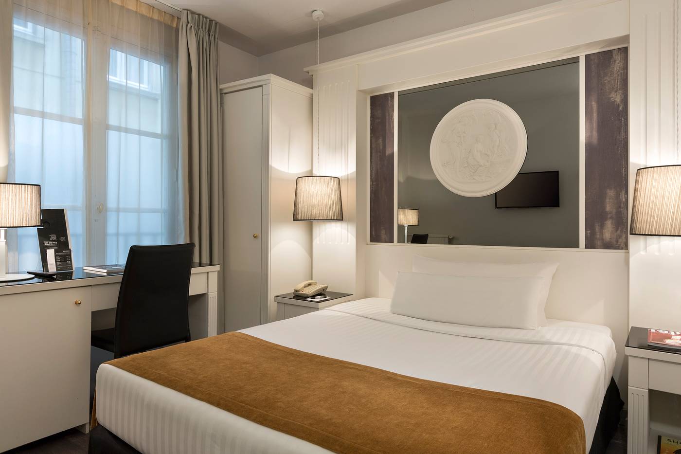 Hotel-Paris-Opera--managed-by-Meli-----Room-23