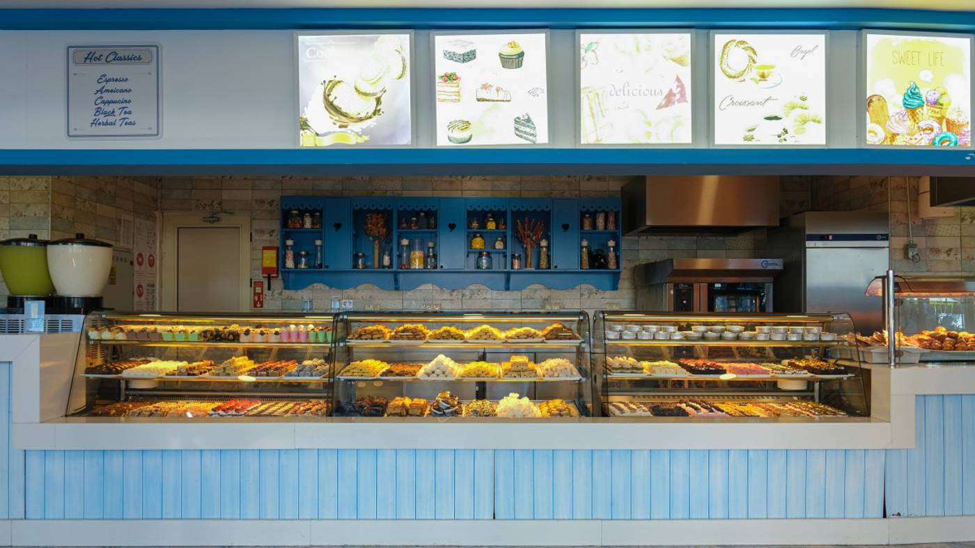 Crystal-Admiral-Resort-Restaurant-42