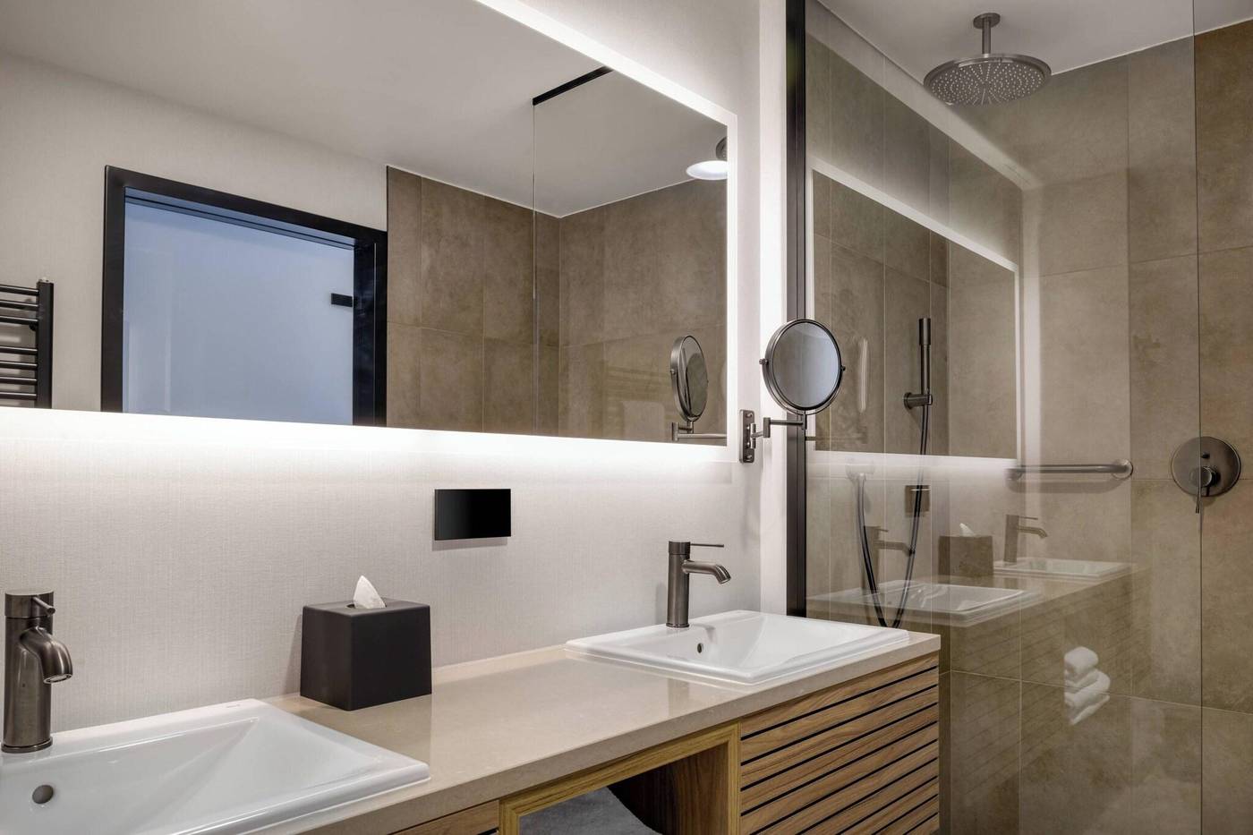 AC-Hotel-by-Marriott-Krakow-Room-47