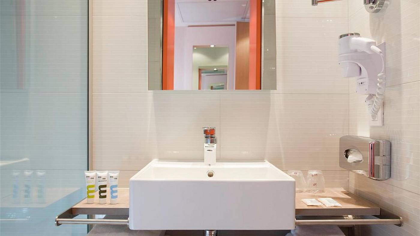 Hotel-Mercure-Paris-15-Porte-de-Versailles-Room-48