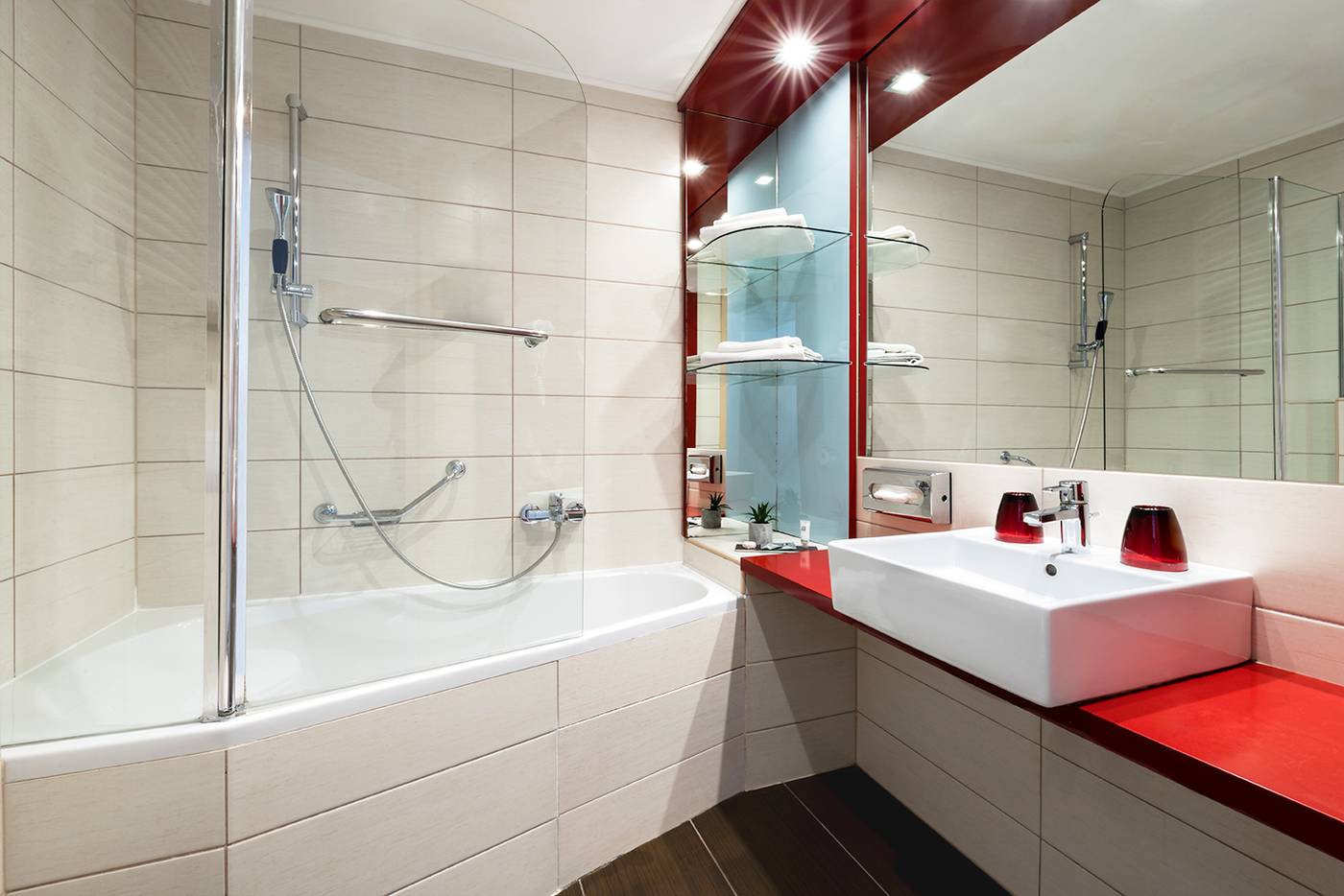 Promenade-City-Hotel-Room-14