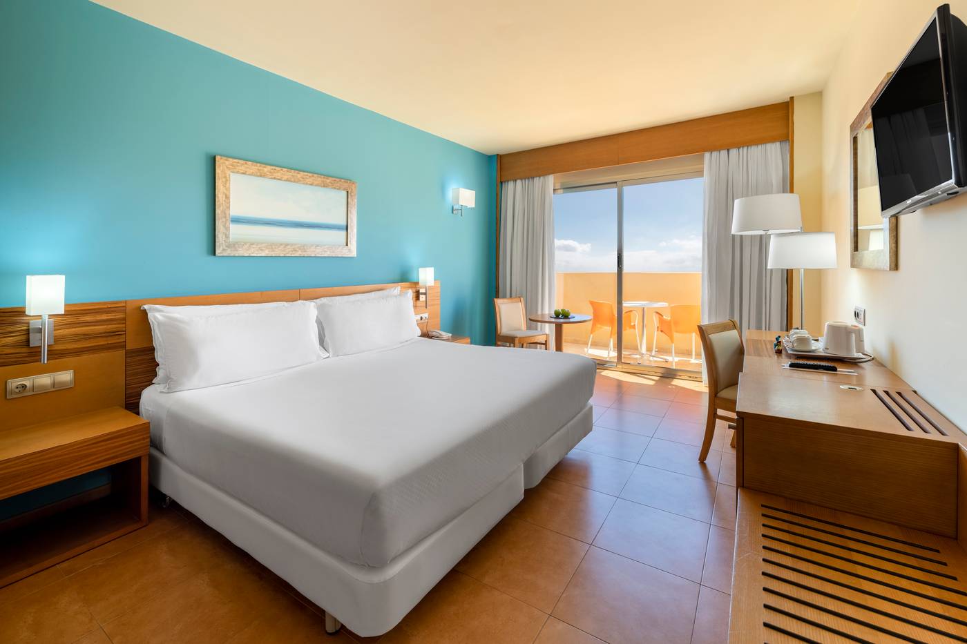Elba-Carlota-Beach-Hotel-Room-21
