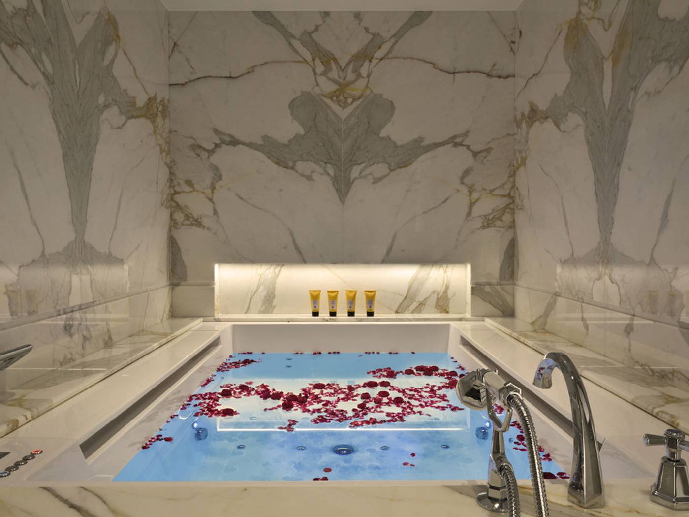 Splendide-Royal-Room-66