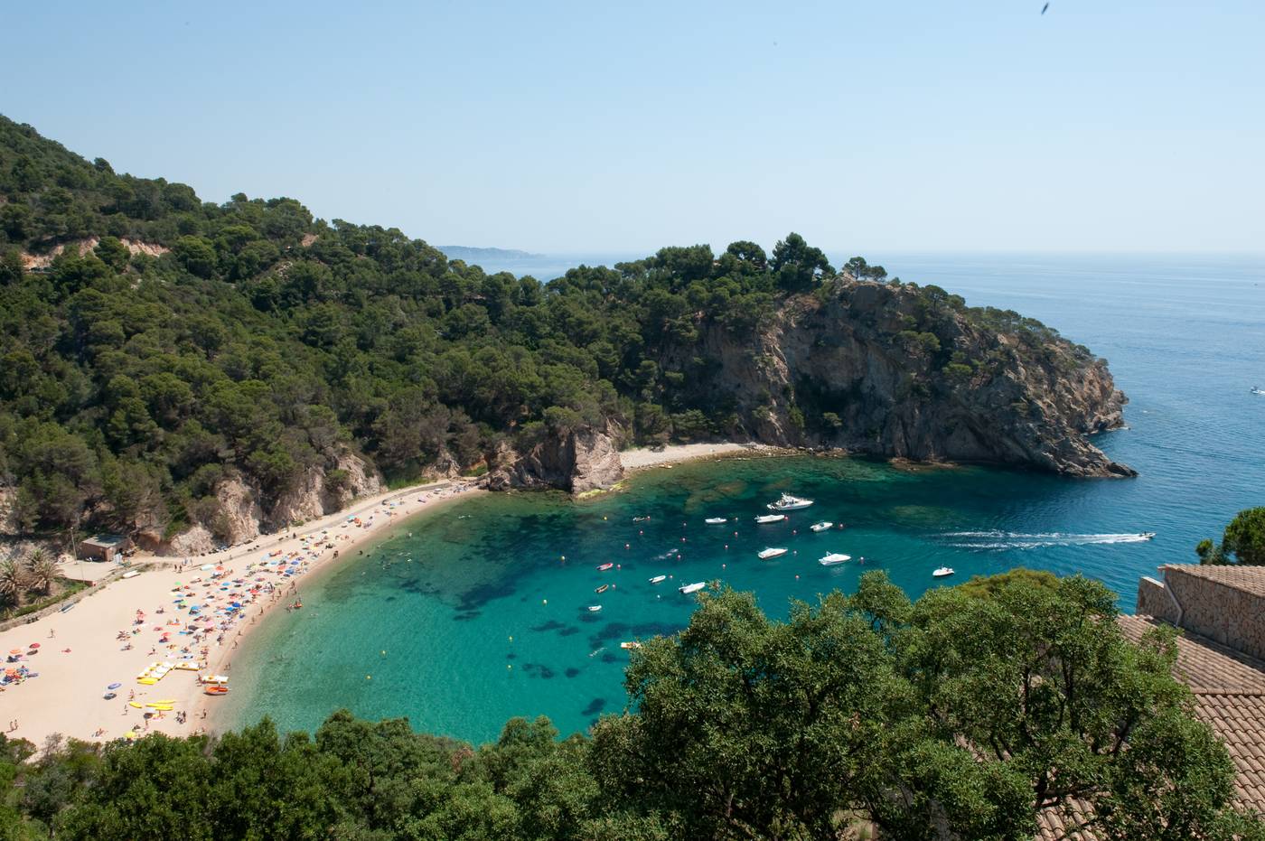 Giverola-Resort-General-view-50