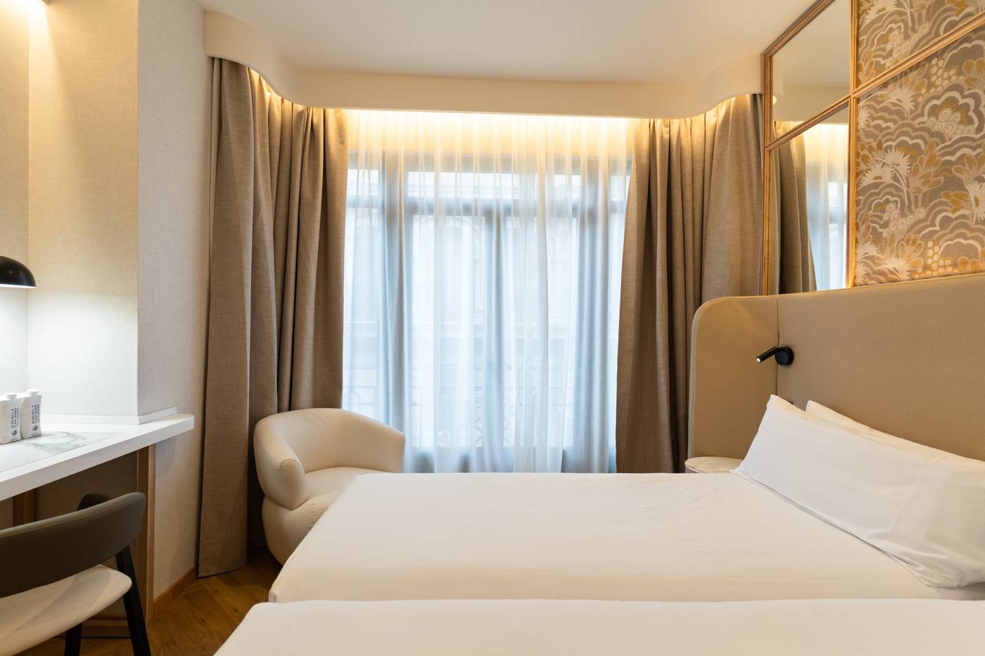 Petit-Palace-Chueca-Room-32