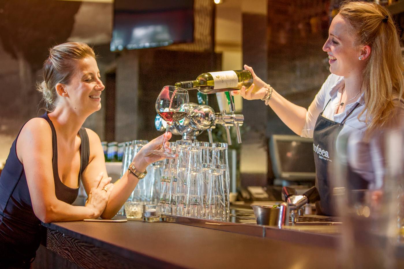 The-Manor-Amsterdam-Bar-42