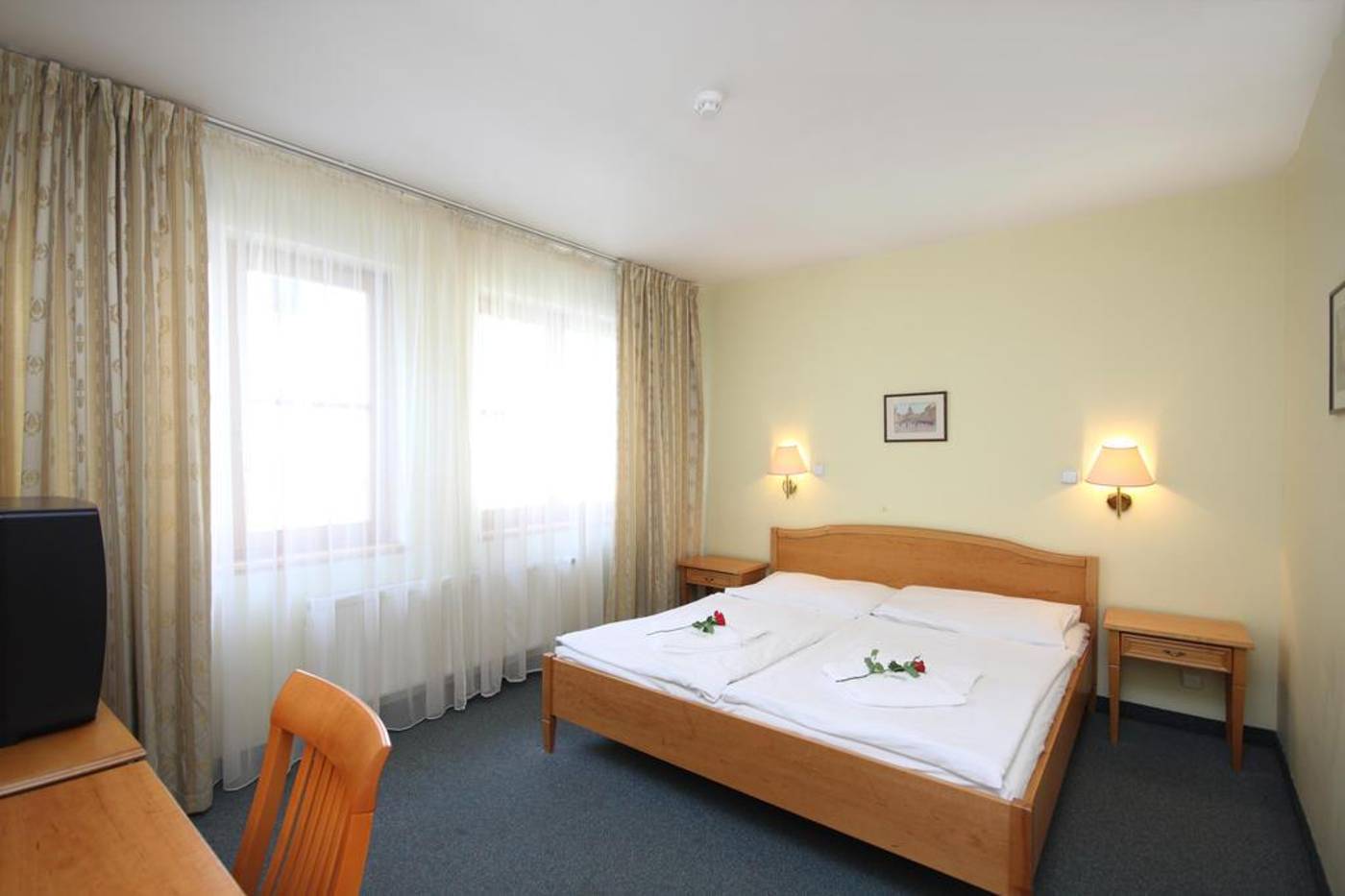 Claris-Czech Republic-PRAGA-Room-10