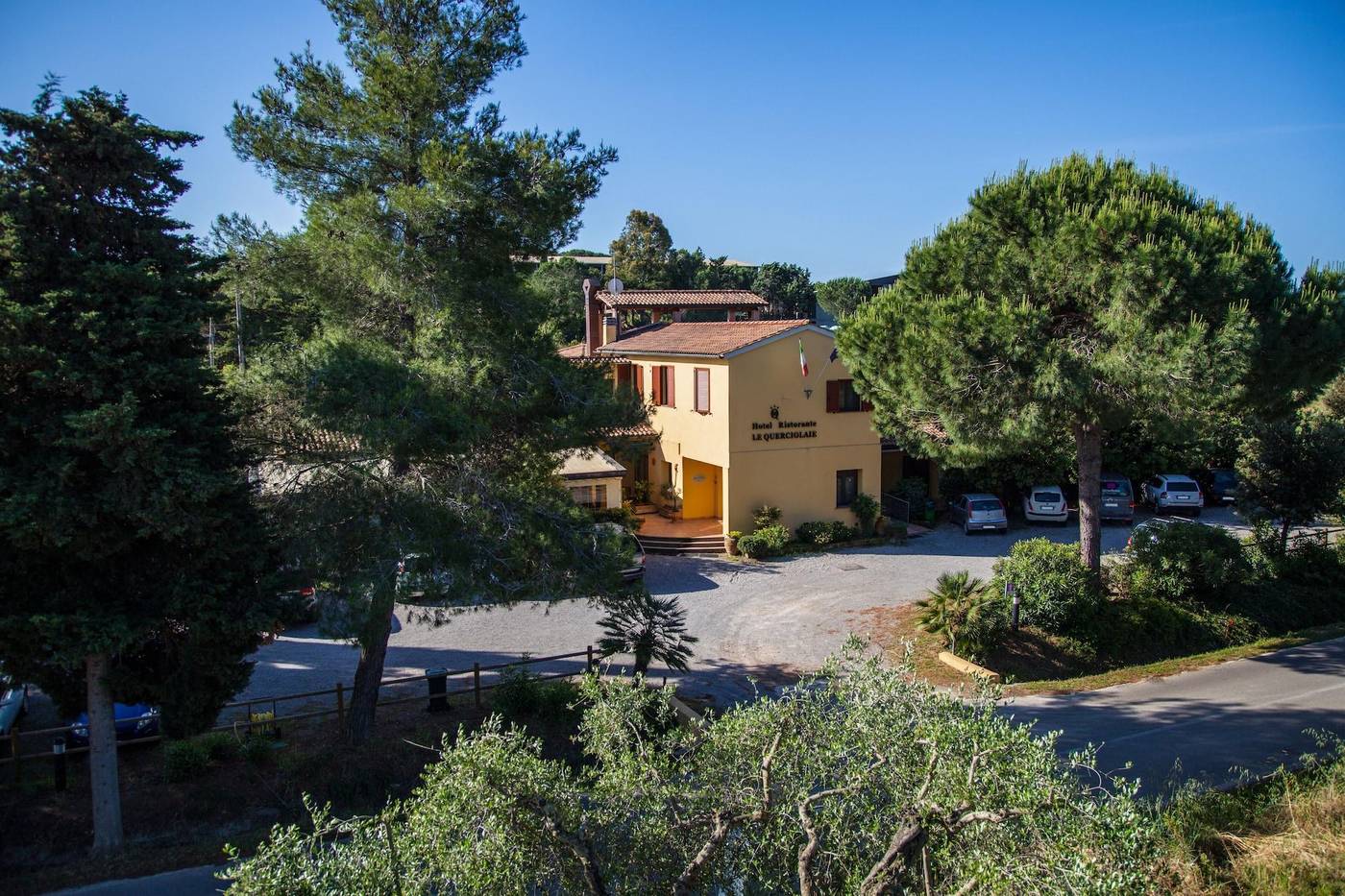 Hotel-Le-Querciolaie-dei-Ricci-Room-16