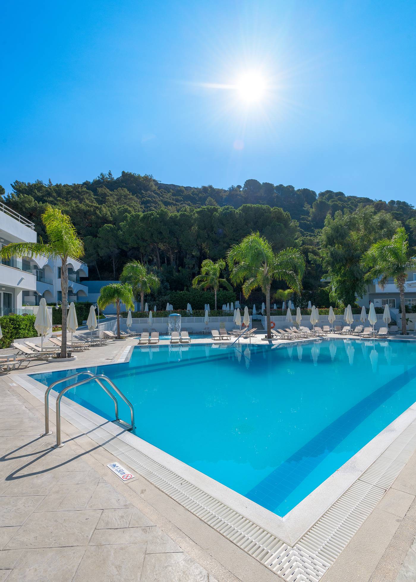 Oceanis-Park-Hotel-Pool-13