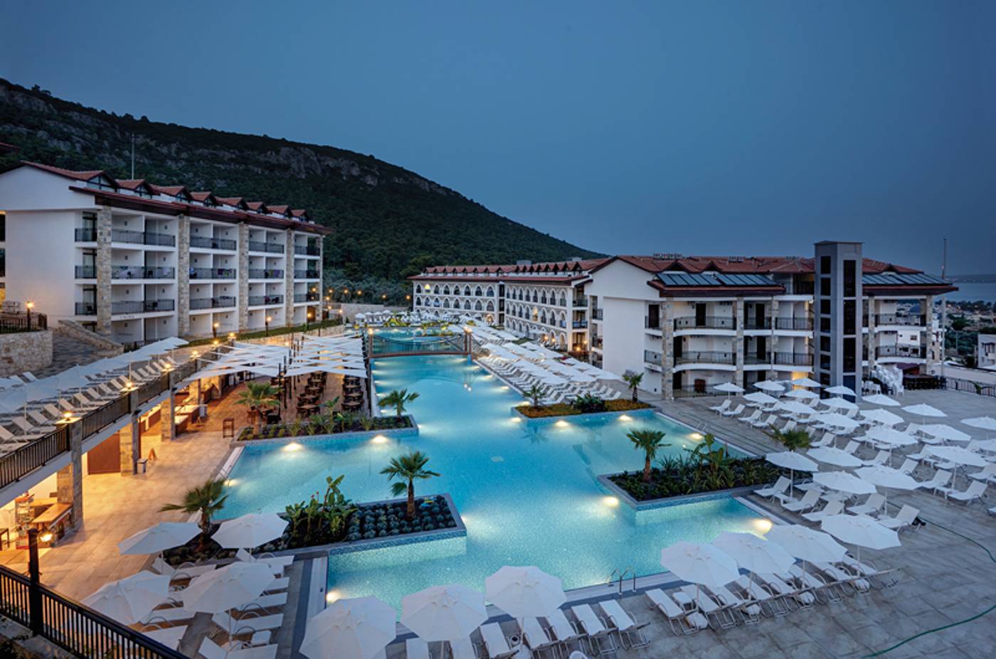 Ramada Resort By Wyndham Akbuk